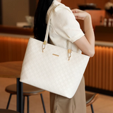 large capacity niche commuter shoulder bag HZ1024