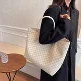 luxury large capacity commuter shoulder bag HZ1024