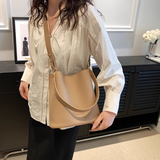 soft leather commuter bucket bag HZ1024