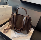 Korean commuter shoulder messenger bag HZ1024