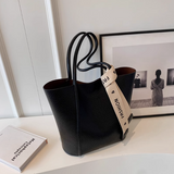 capacity commuter bucket bag HZ1024