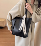 capacity commuter bucket bag HZ1024