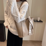 capacity commuter bucket bag HZ1024