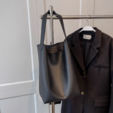 large capacity bag women's new style fashionable simple shoulder bag commuting to work soft leather bucket bag HZ1024