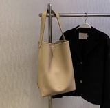 large capacity bag women's new style fashionable simple shoulder bag commuting to work soft leather bucket bag HZ1024