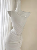 sleeveless dress with ruffled slits HZ1024