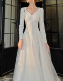 style white A-line long-sleeved dress HZ1024