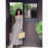 and white plaid suspender dress with slim waist and French retro temperament medium-length skirt HZ1024
