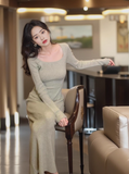 style slim fit gentle temperament square collar can be worn with knitted hip skirt HZ1024