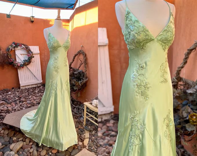 A-Line Evening Dress Satin Spaghetti Straps Green Vintage Backless Long Prom Dresses HZ1024