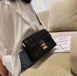 niche fashionable versatile shoulder messenger bag HZ1024
