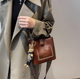 Korean style fashion shoulder messenger bag niche design portable bucket bag HZ1024
