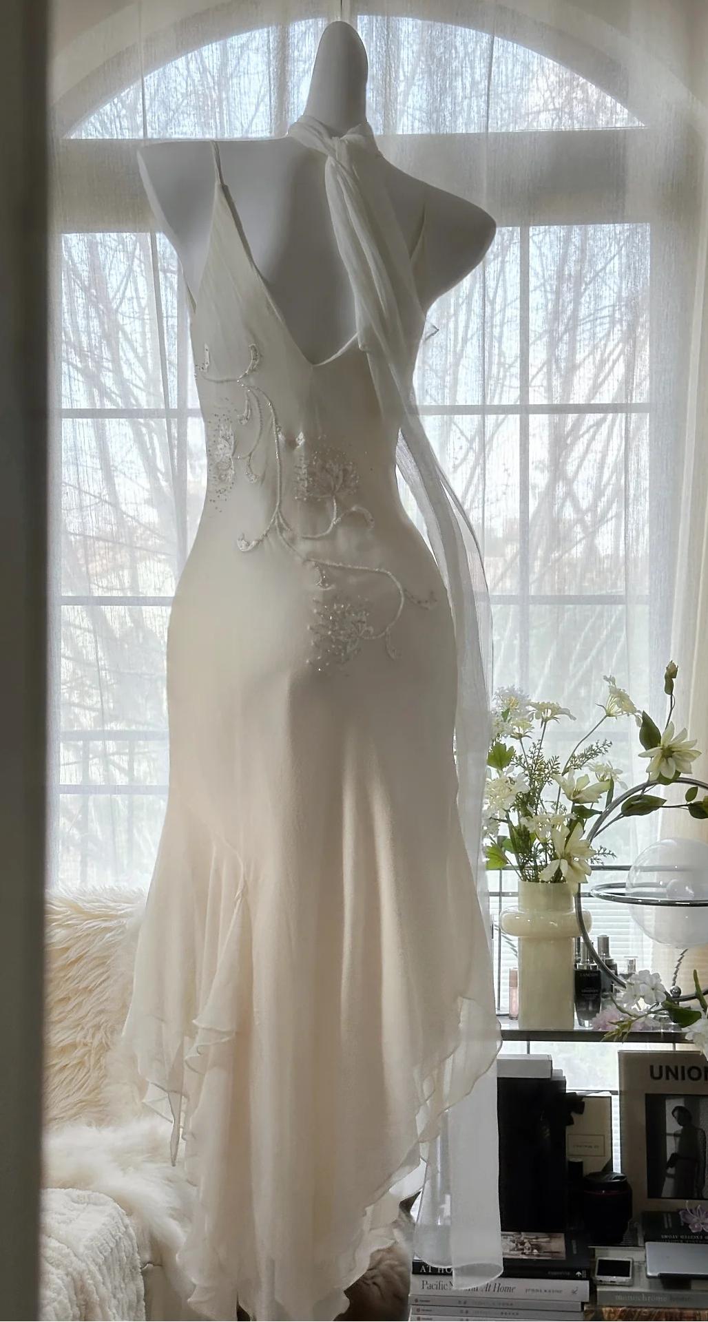 Fairytale White Chiffon Short Prom Dress Vintage Applique Beading Party Dresses HZ1024