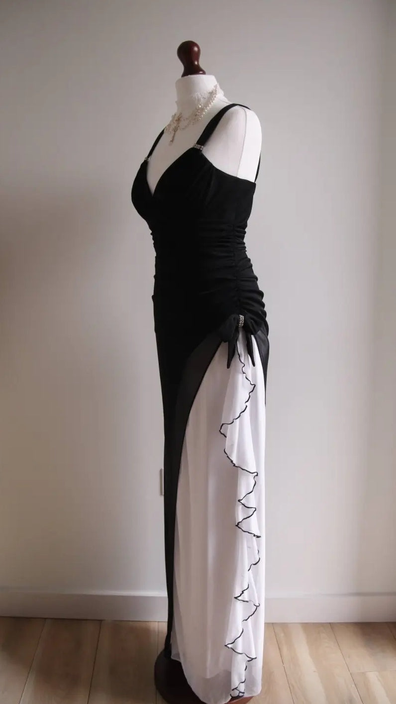 Black V-neck Chiffon Ball Dress Glam Ruffle Party Dress HZ1024