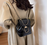 style chain backpack HZ1024