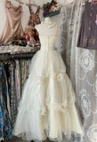 Off-White Spaghetti Strap A-Line Layered Tulle Wedding Dress HZ1024