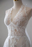 White Lace Applique Beaded A-line Vintage Wedding Dress HZ1024