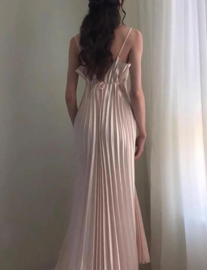 Champagne Spaghetti Straps Guest Dresses Sheath Pleated Chiffon Fashion Prom Dress with Backless HZ1024