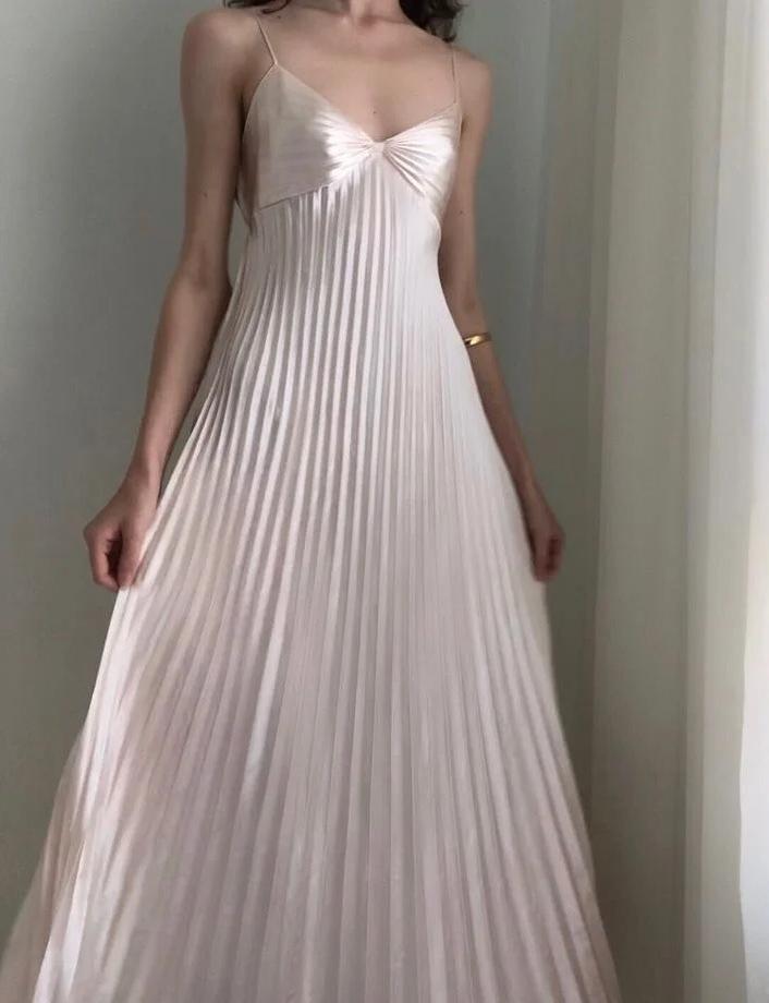 Champagne Spaghetti Straps Guest Dresses Sheath Pleated Chiffon Fashion Prom Dress with Backless HZ1024