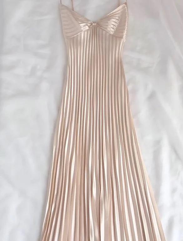Champagne Spaghetti Straps Guest Dresses Sheath Pleated Chiffon Fashion Prom Dress with Backless HZ1024
