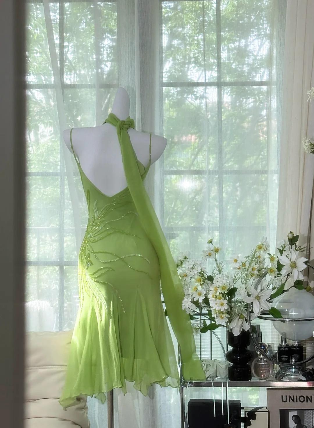 Bud Green Sheath Short Prom Dresses Chiffon Beaded Backless Party Dress HZ1024