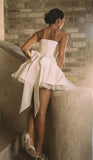 White Strapless Bodycon Satin Short Prom Dresses Homecoming Dress with Bow HZ1024