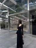 style V-neck long-sleeved knitted dress HZ1024