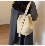 capacity commuter shoulder bag HZ1024