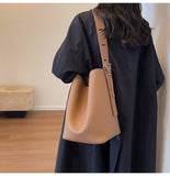 capacity commuter shoulder bag HZ1024