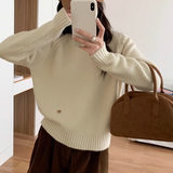 style gentle solid color round neck long sleeve sweater HZ1024