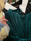 Green Spaghetti Straps Bodycon Velvet Short Prom Dresses Elegant Homecoming Dress HZ1024