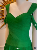 Green Evening Gowns Pleated Chiffon Sheath Formal Dress Modest Long Prom Dresses HZ1024