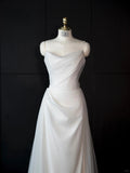 White Ball Gown Wedding Dress Strapless Wedding Dress Modest Tulle Bridal Dress HZ1024
