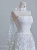 Ivory Strapless Bridal Gown A-Line Tulle Beaded Wedding Dress Modest Applique Bridal Dress HZ1024