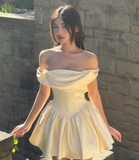 Off-the-shoulder Ball Gown Short Formal Dress Sweet Birthday Outfits Homecoming Dress HZ1024