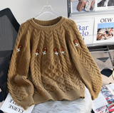 embroidered round neck white cable knot sweater HZ1024