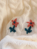 embroidered round neck white cable knot sweater HZ1024