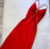 V-neck Sheath Satin Wedding Guest Dresses Red Formal Evening Dresses HZ1024