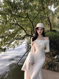 style one-shoulder white long-sleeved knitted fishtail dress HZ1024