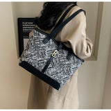 Capacity Printed Canvas Shoulder Bag HZ1024
