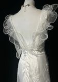 V-Neck Sheath Sleeveless Long Wedding Dresses Tulle Lace White Bridal Gowns HZ1024