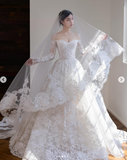 Off-the-shoulder A-Line Wedding Dresses Lace Appliques White Bridal Gowns Long Sleeve Bridal Dresses HZ1024