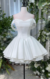 Off-the-shoulder Homecoming Dresses White A-Line Short Prom Dresses Satin Sweet White Birthday Dresses HZ1024