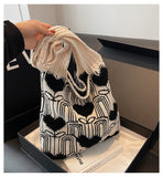 Heart Embroidery Knitted Shoulder Tote Bag HZ1024