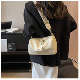 and versatile crossbody bag HZ1024