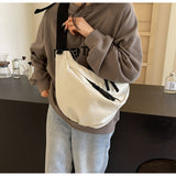 versatile nylon cloth crescent bag HZ1024