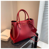 chain messenger bag shoulder square bag HZ1024