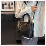 chain messenger bag shoulder square bag HZ1024
