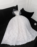 Strapless Ball Gown White Wedding Dress Lace Applique Bridal Dress Elegant Sleeveless Bridal Gown HZ1024