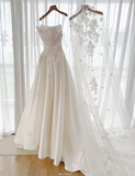 Strapless Ball Gown Satin Wedding Dresses Applique Bridal Gowns Ivory Sleeveless Bridal Dresses HZ1024